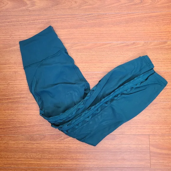 Lululemon High Times Pant (Rhythm) in Deep Green - Picture 6 of 7